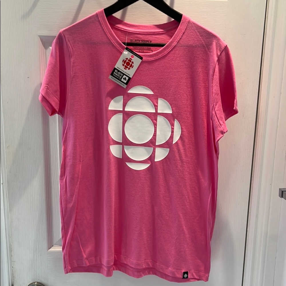 NWT CBC Pink T-Shirt L